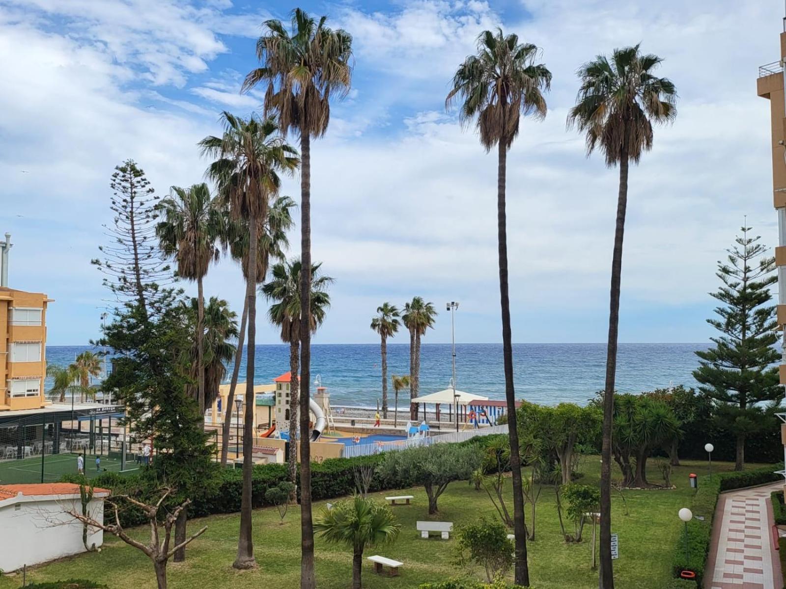 Estudio Pepa Luna Algarrobo Beach Malaga Luaran gambar